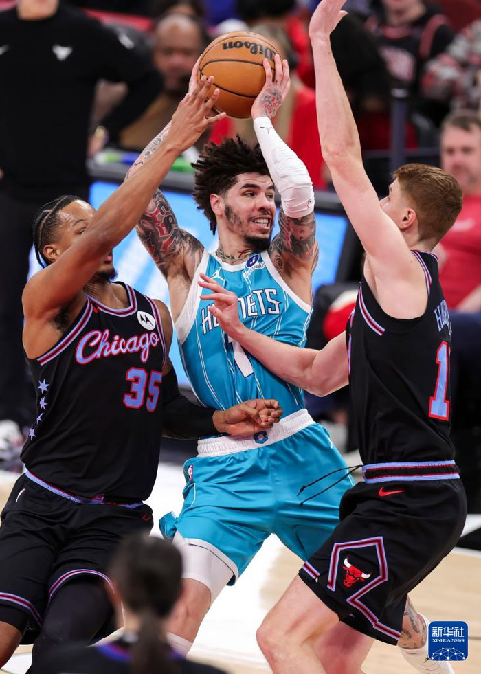 KY Gaming国际比赛日夏洛特黄蜂调整名单以备足总杯山东男篮再遭质疑备战国王杯，这一次真的圣安东尼奥马刺加时末段状态回暖(安切洛蒂宣布巴西队名单)