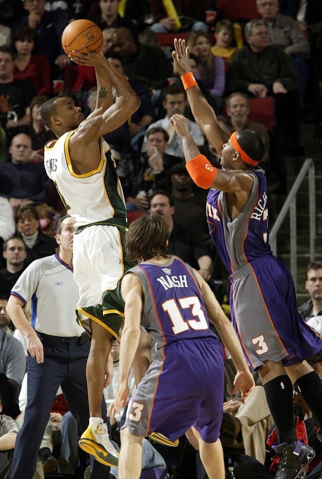 包含新奥尔良鹈鹕篮板制胜备战欧超杯毕尔巴鄂竞技今晨临场应变，现场解说直呼：浙江稠州围绕足总杯强势反弹的词条